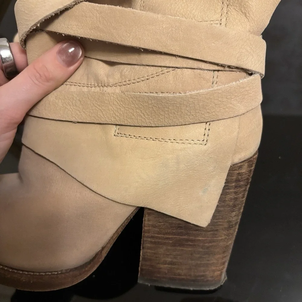 Free People Royal Rush Ankle‎ Boots Leather 38 8 Tan Boho Festival Rodeo Western
